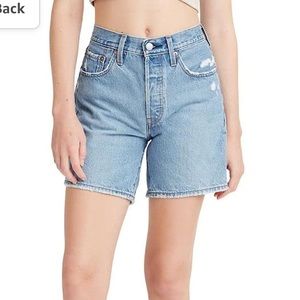 Levi’s Women’s 501 Mid Thigh Short